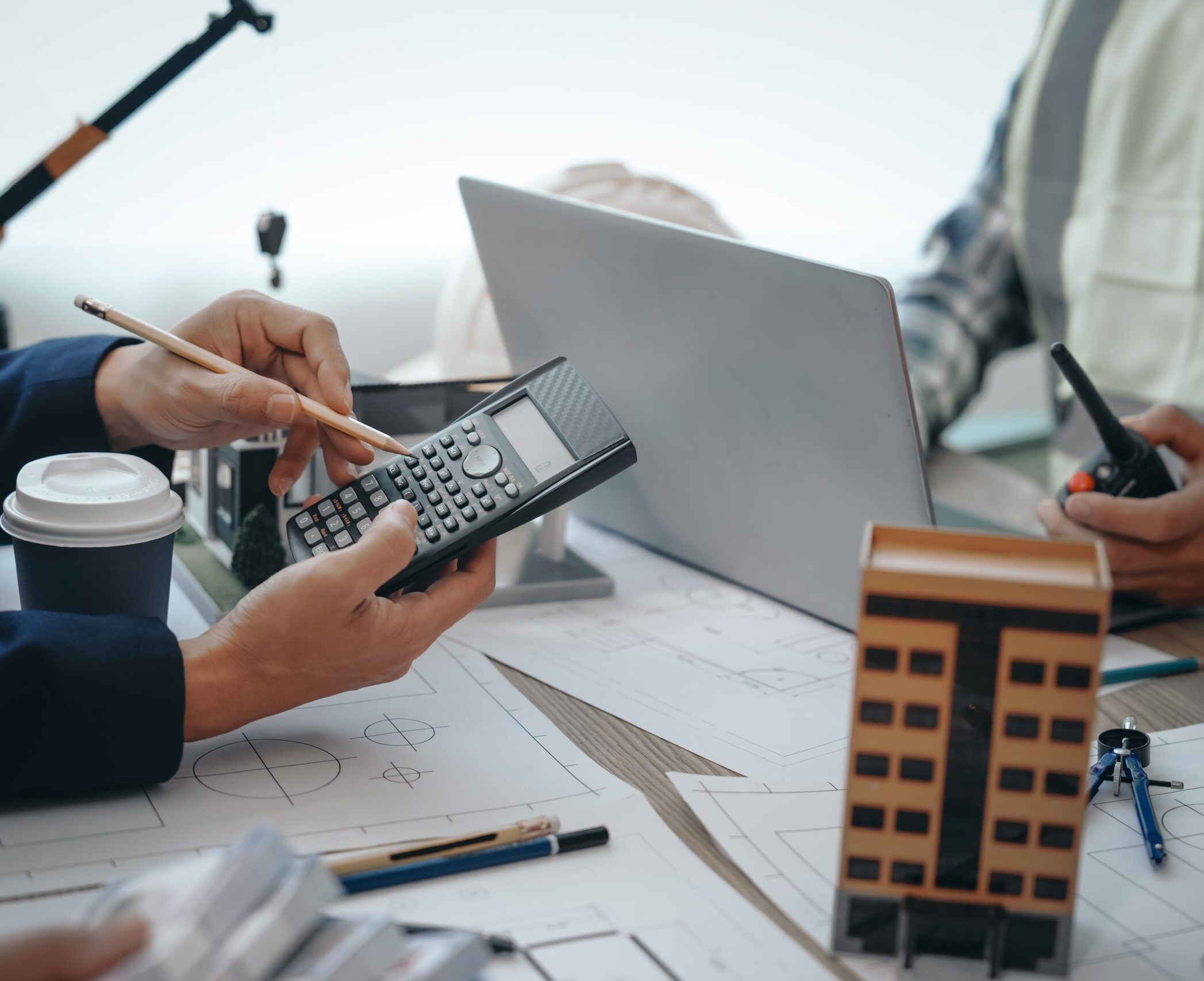 <h6 style="text-align: center;"><span style="color: #315e72;">Projectregie en uitvoering</span></h6>